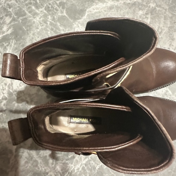Michael Kors Rory Brown Leather Vero Cuoio Heel Ankle Booties Size 5 EU 35.5 - Picture 6 of 8